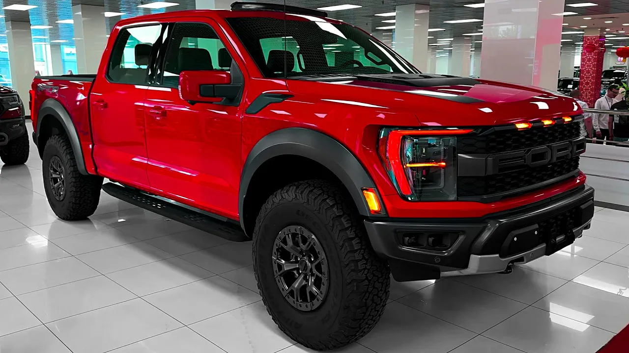 2025 Ford F-150 Raptor - High-Tech Off-Road Monster!