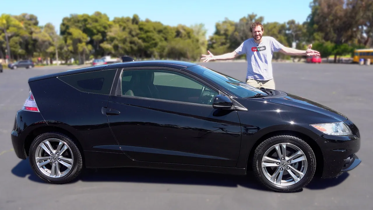 The Honda CRZ Is One of the Coolest Hybrid Cars Ever