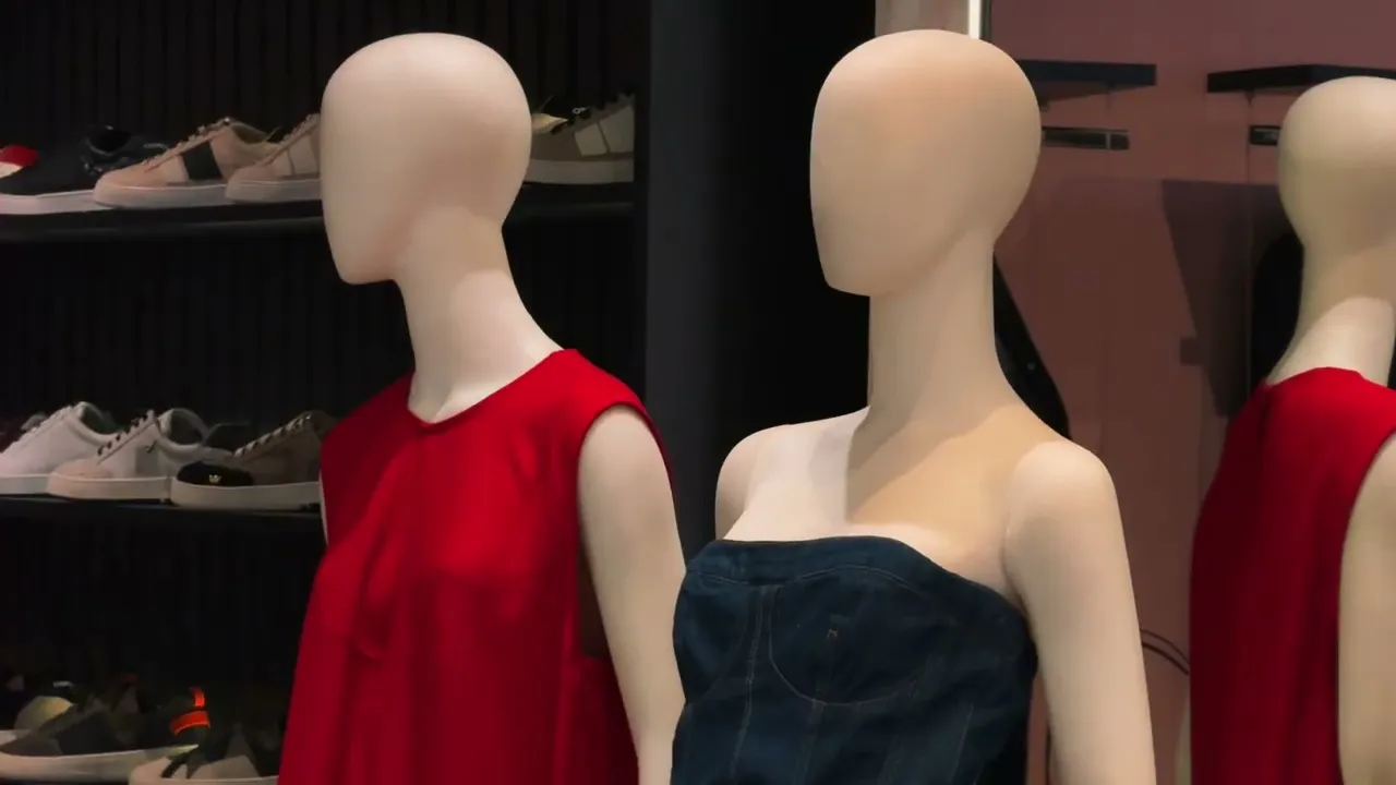 Video de OnOff Clothes - Roupas Femininas e Masculinas