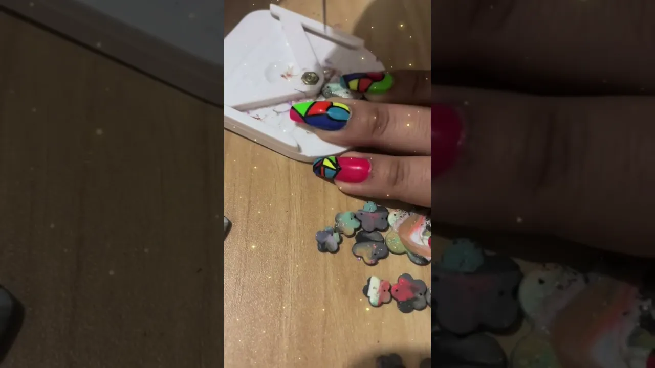 Video de Brillitos Designs