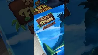 What’s inside the new Juicy Fruits expansion from @capstonegames? 🍌🍊🍏 #boardgames #unboxing