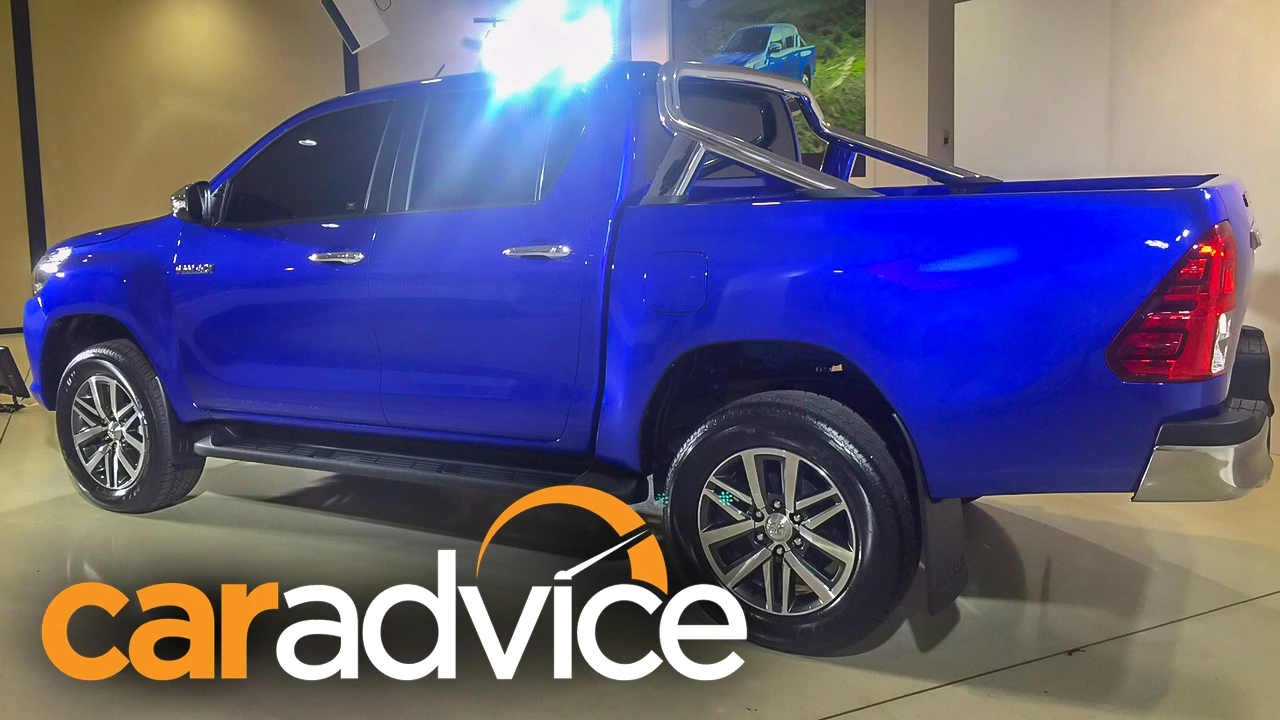 2016 Toyota Hilux Reveal : Full Presentation