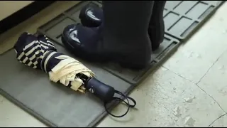 Umbra Shoe Drying Mat, Charcoal product video.