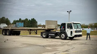 I Drive A Battle Motors Electric Truck! Cascadia Motor, Eaton Transmission - Up & Down Steep Grades