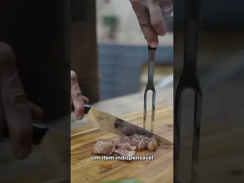 Garfo Trinchante Médio Aço 32,2cm Naterial