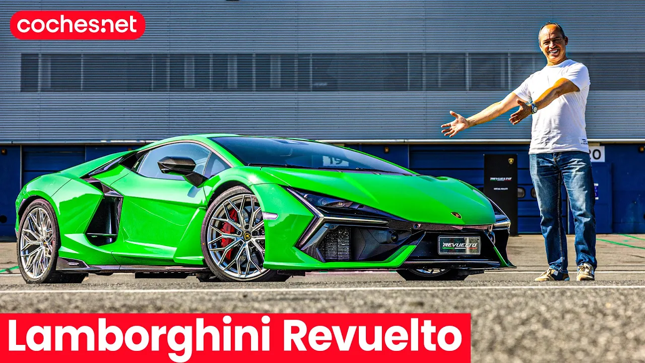 Lamborghini Revuelto | Prueba en circuito/ Test / Review en español | coches.net