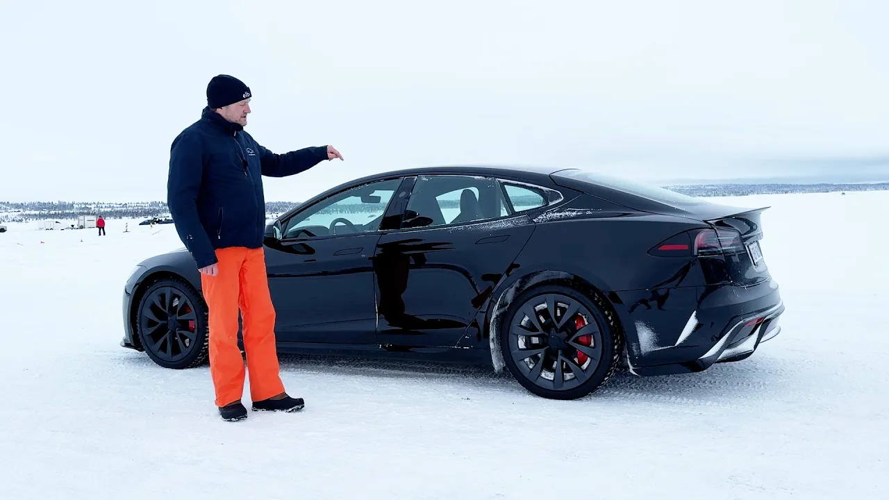 Vi tar et siste farvel med Tesla Model S Plaid