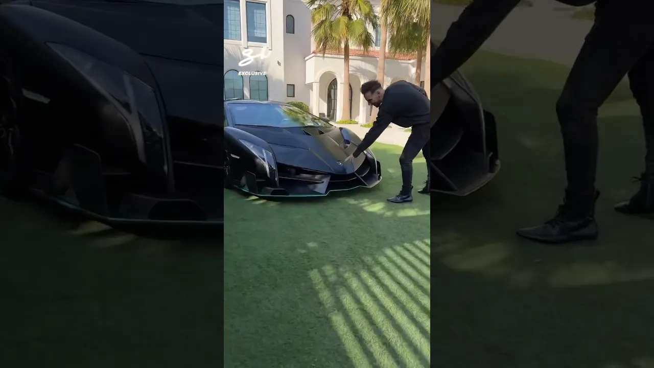 The Veneno Roadster is one of the rarest Lamborghinis ever made! 😍Available right now at @sbxcars