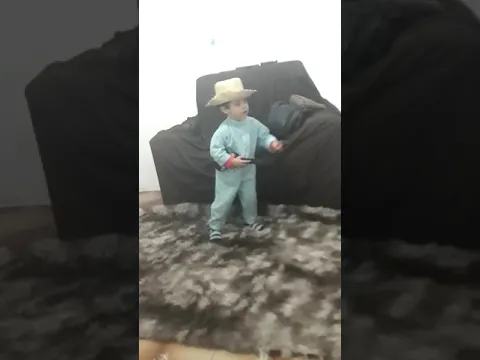 DANIEL DANÇANDO PATATA PATATI