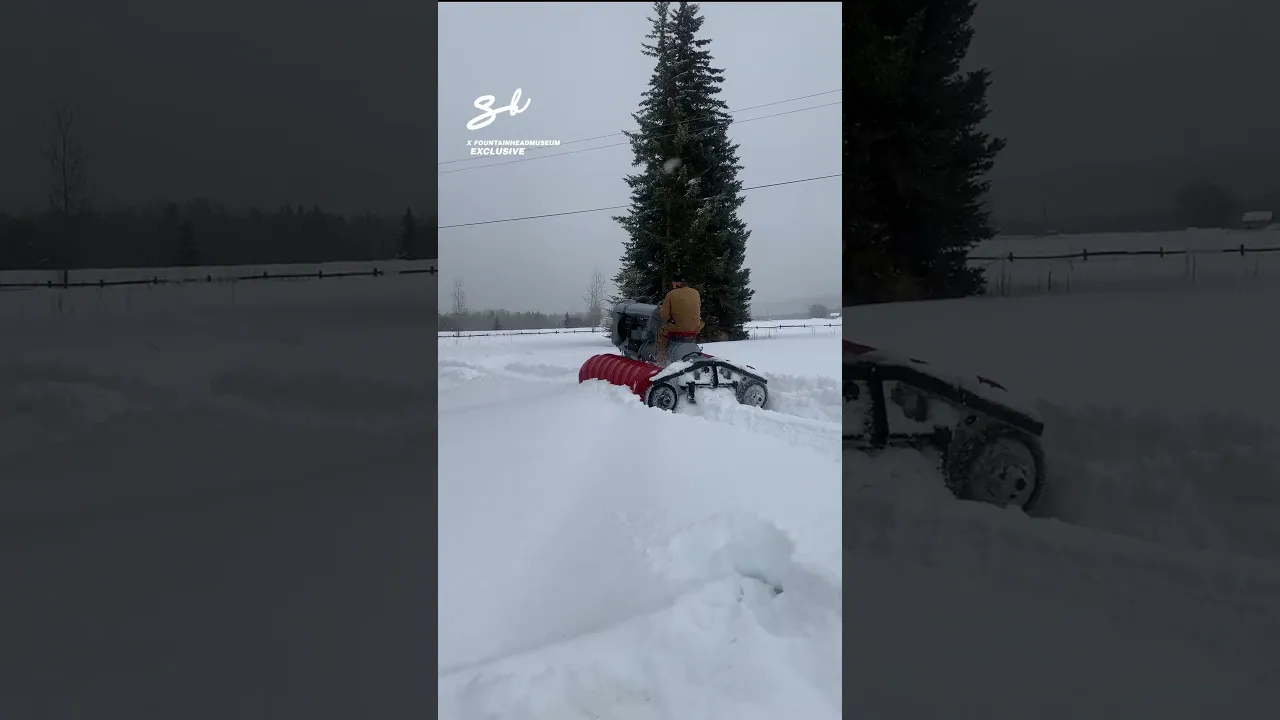 Snow problem is too big for this! 😅🌨️ I 🎥: @FountainheadMuseum #snow #fordson #motor