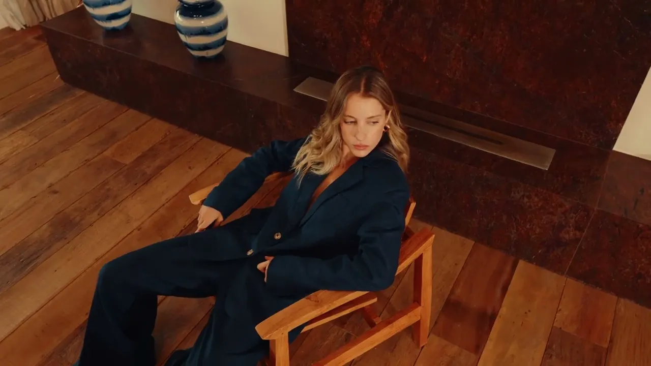 Vídeo de Lina Keating