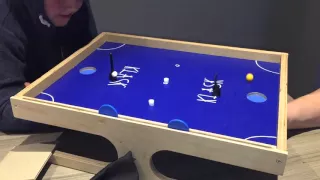 KLASK Gameplay