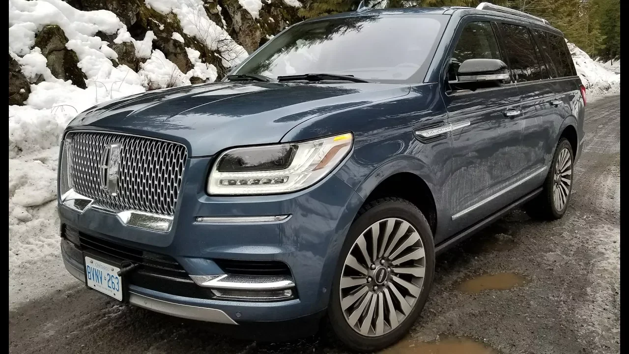 Lincoln Navigator Review--THE NEW STANDARD IN LUXURY?