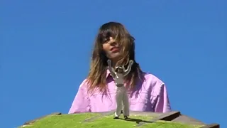 Crumb & Melody's Echo Chamber - Le Temple Volant [Official Video]