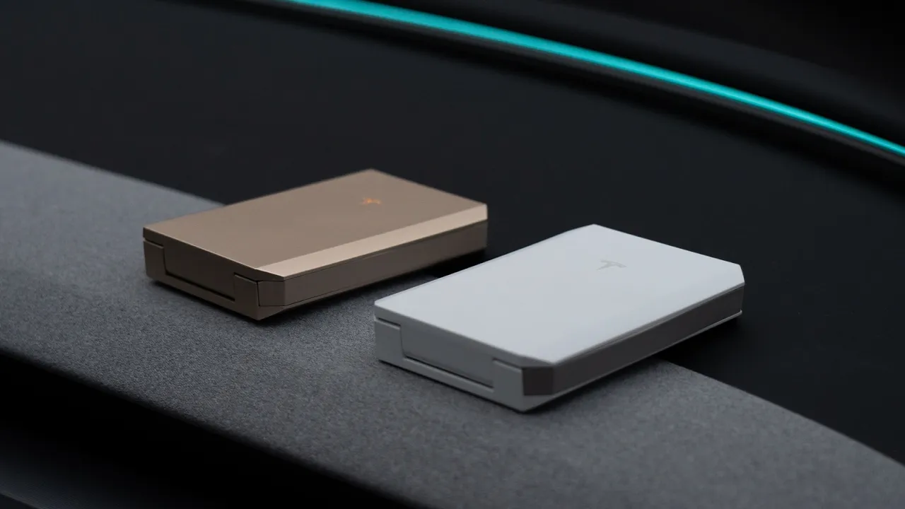 Is The New Tesla Powerbank Worth The Price?