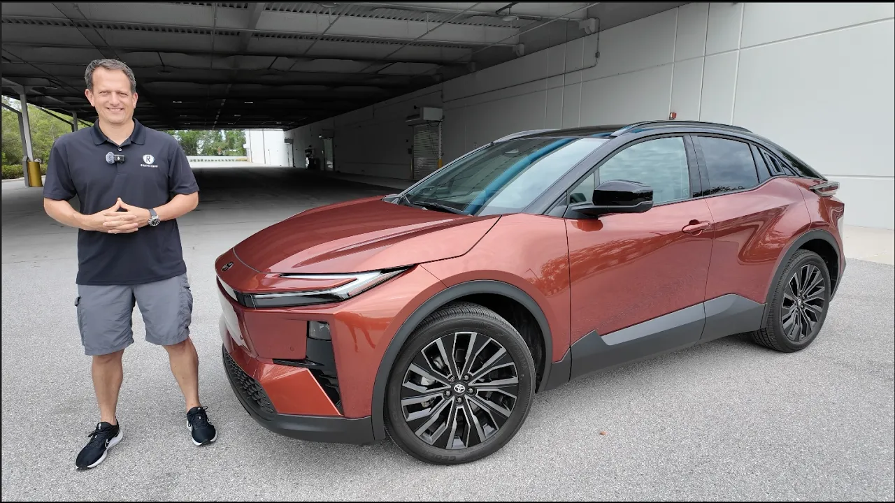 The 2026 Toyota CH-R is a BETTER compact SUV than a Hyundai Ioniq 5