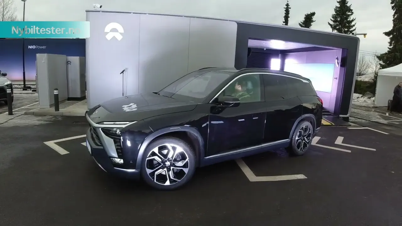 NIO Norge åpner første batteribyttestasjon i Europa - i Lier