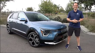 Is the NEW 2023 Kia Niro PHEV a better SUV than a Toyota RAV4 Prime?