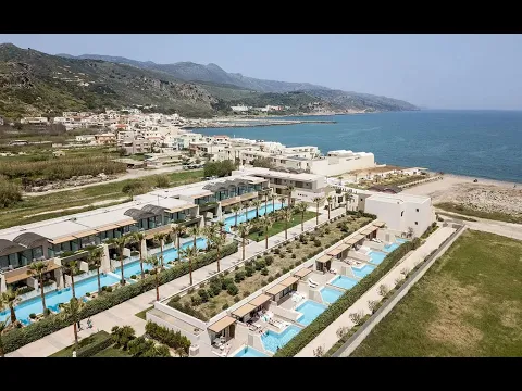 Luftaufnahme des Avra Imperial Hotels mit Swimmingpools und Blick aufs Meer