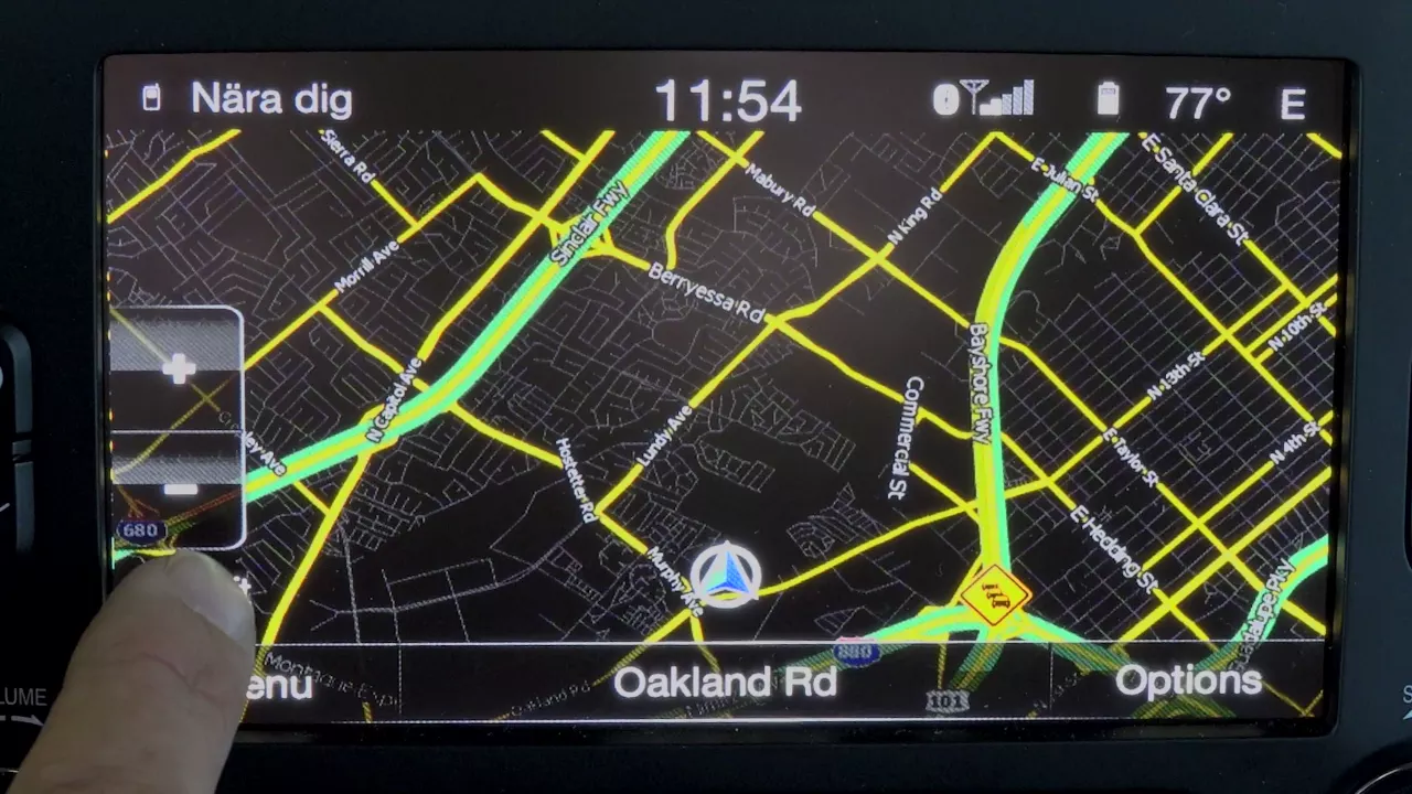 2016 uConnect 6.5 Infotainment Review