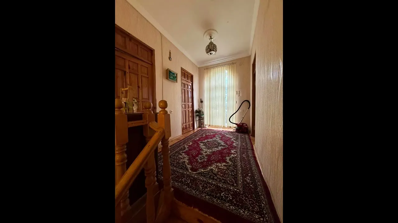 Satılır ev/villa 4 otaqlı 200 m², Ramana q.- (əmlakın videosu)
