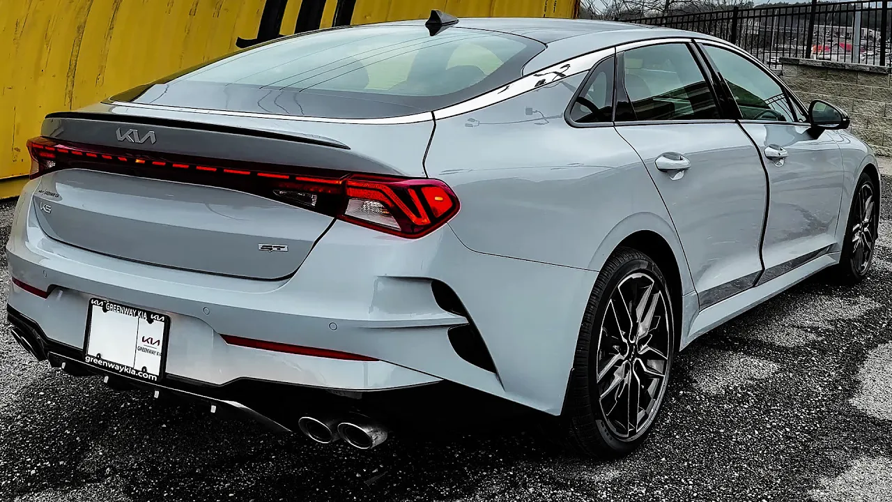 2023 Kia K5 GT - Sporty Midsize Sedan!