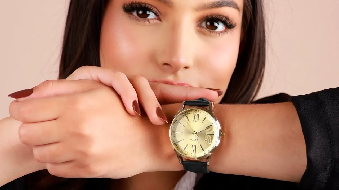 Vídeo de CLOCK RELOJOARIA
