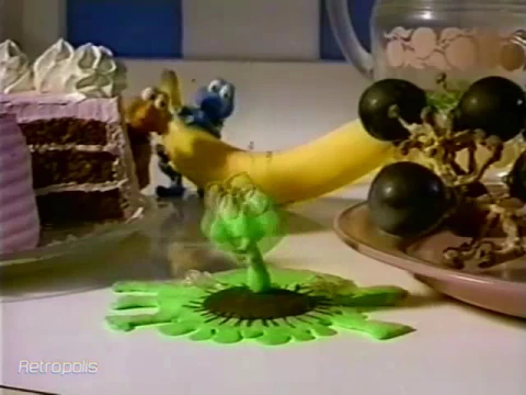 Splat! Board Game by Milton Bradley 1990
