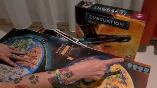 Evacuation Unboxing - Delicious Games - Spiel '23