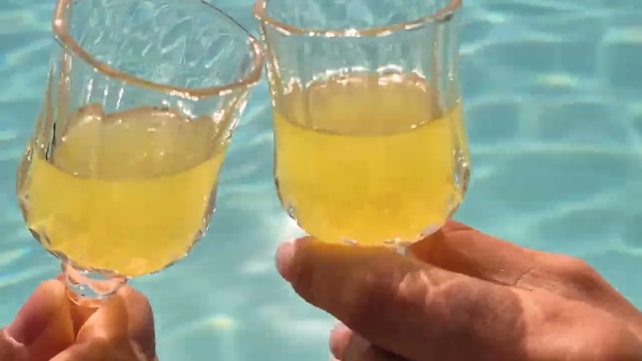 Vídeo de Luigi Limoncello | Limoncello Artesanal | Tradição Italiana Autêntica