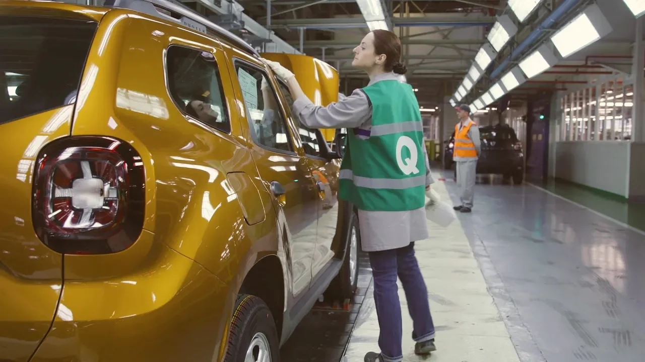 2019 Dacia Duster & Logan - PRODUCTION