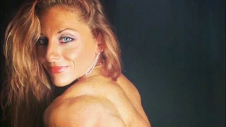 Muscular Girl Lindsay Mulinazzi 💪💪 Muscular Girl Lindsay Mulinazzi 💪💪
