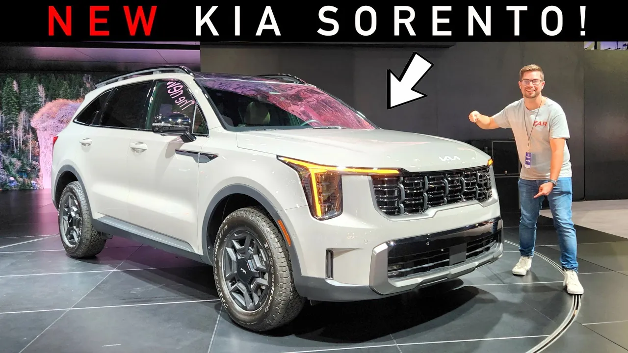 2024 Kia Sorento -- REFRESHED, but is it Better than the New Hyundai Santa Fe??