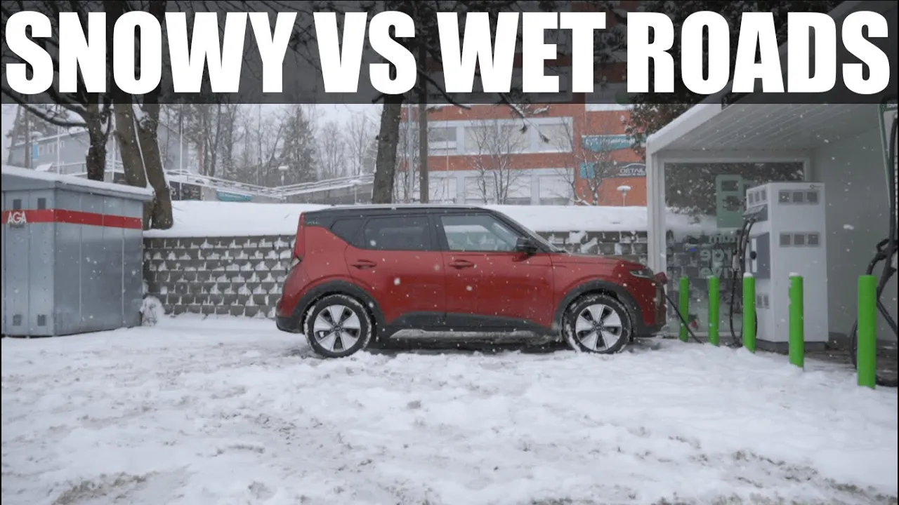 Kia e-Soul | SNOWY VS WET ROADS (Part 1)