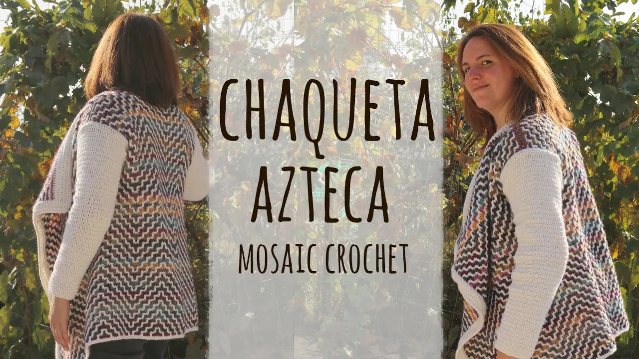 Chaqueta Azteca a crochet mosaico, con cuerpo de dibujos geométricos multicolor y mangas lisas claras, de Lanas y ovillos.