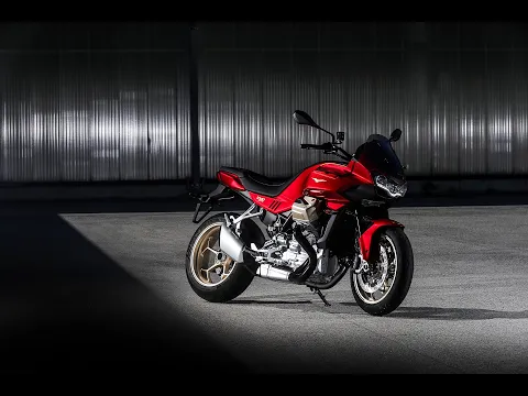 Moto Guzzi V100 Mandello 2024 Thumbnail alt