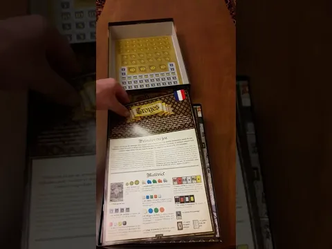 Unboxing Troyes (No Talking)