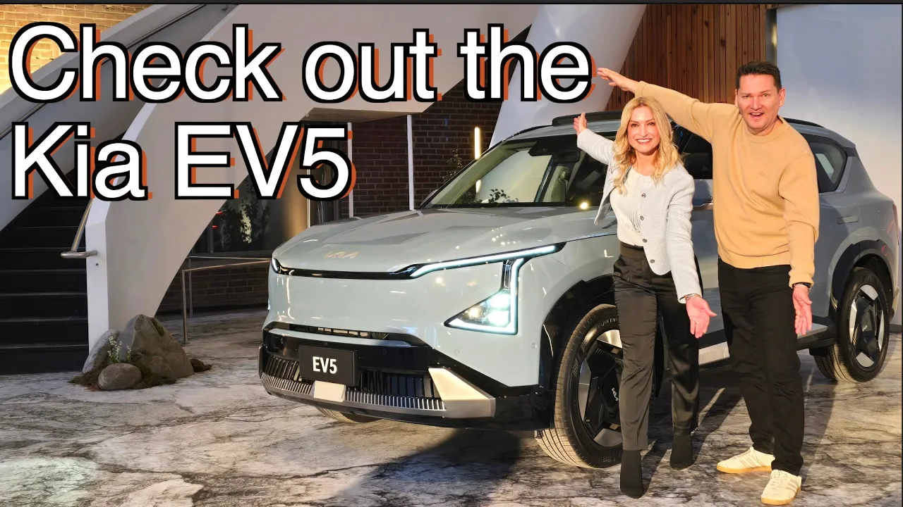 Who gets this EV, who doesn't? // 2026 Kia EV5 first look!