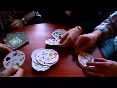 Dobble - Family Boxing Day Game