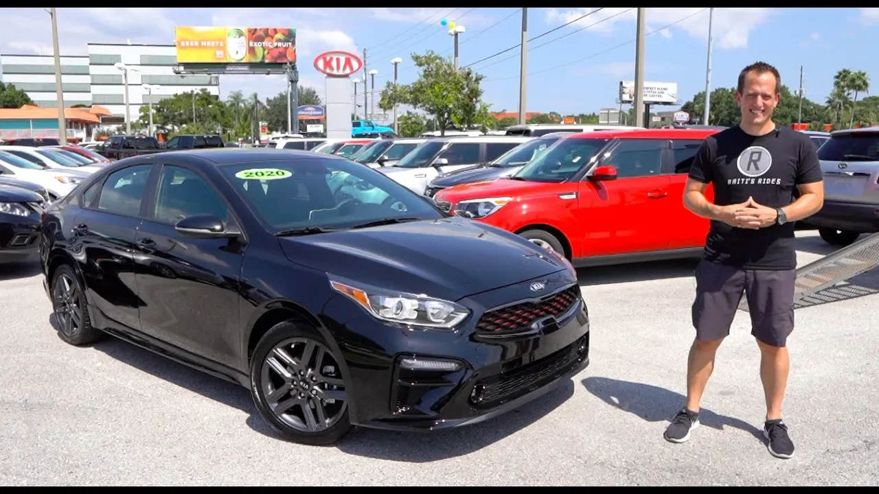 Is the 2020 Kia Forte GT-Line the PERFECT sporty compact for a NEW car buyer?