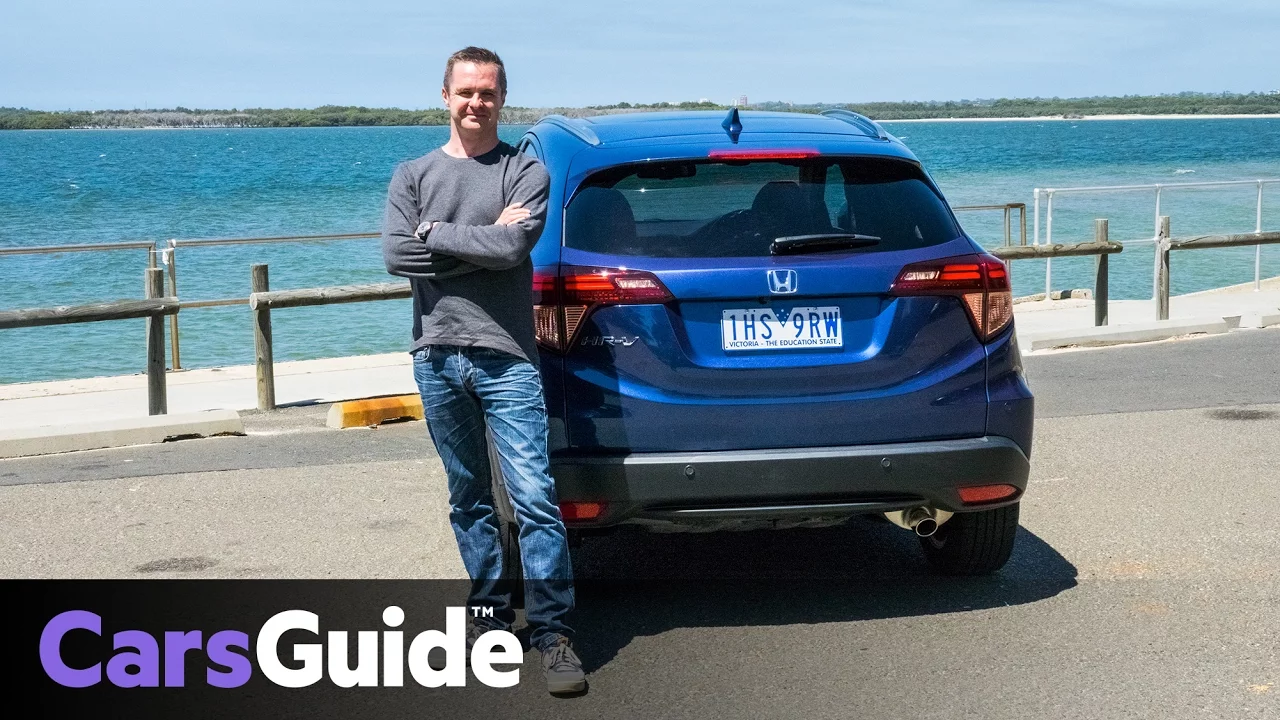 Honda HR-V VTi-L 2017 review | long term video