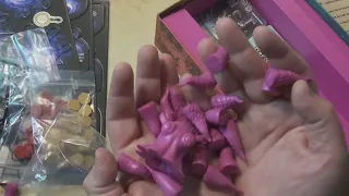 Unboxing Cosmoctopus by Lucky Duck Games