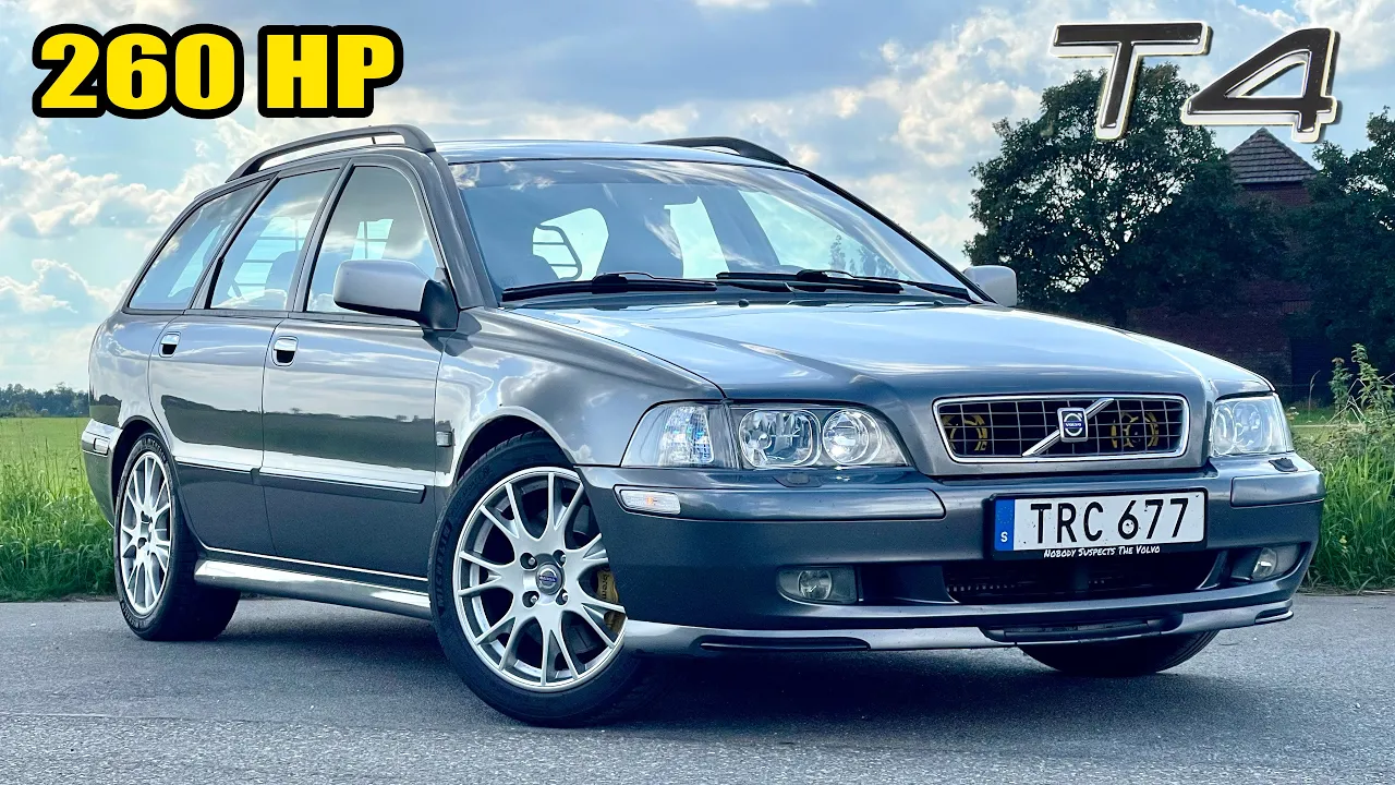 This VOLVO V40 T4 gets UNDER my SKIN! // Review on Autobahn