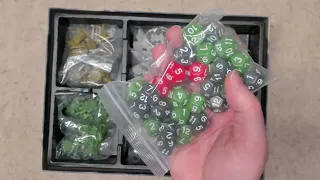 Unboxing - Aces & Armor