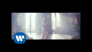 Kelly Clarkson - Meaning of Life [Official Video]