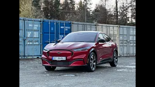 Test av Ford Mustang Mach-E Premium LR RWD - nå med en viktig oppdatering