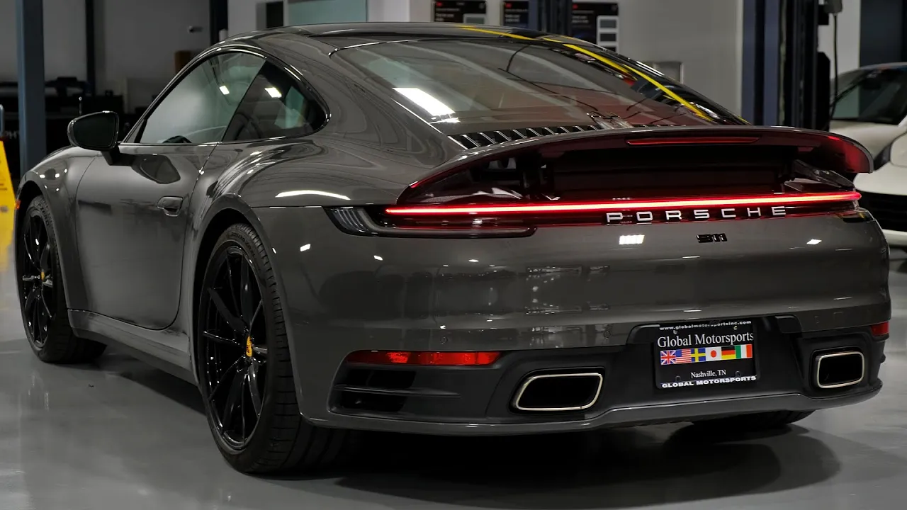 2022 Porsche 911 - Exterior and interior Details (Exotic Sport Car)