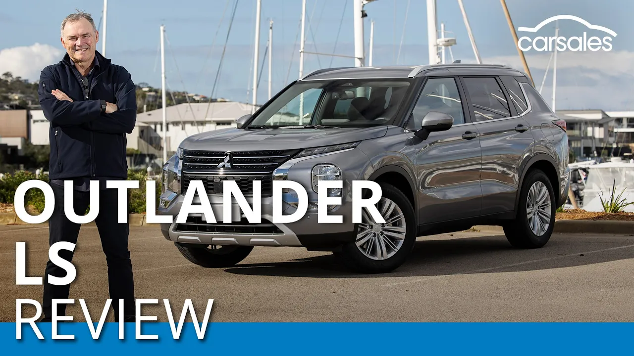 Mitsubishi Outlander LS 2022 Review