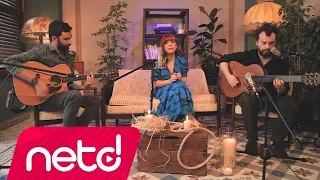 Burcu Tatlıses & Cihan Mürtezaoğlu - Düşmedim Daha (Akustik)