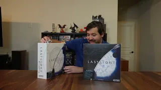 Last Light unboxing, production mess
